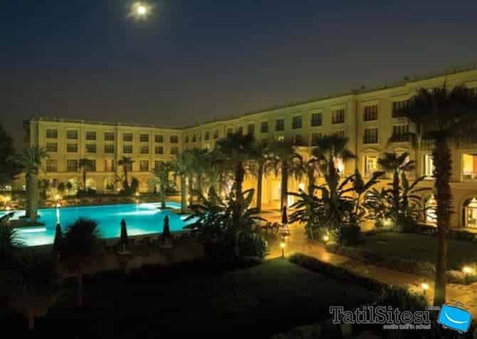 IC Hotels Airport 