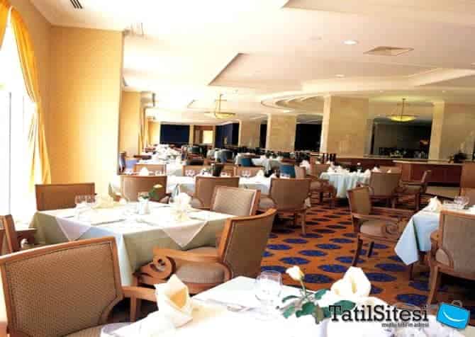 IC Hotels Airport 