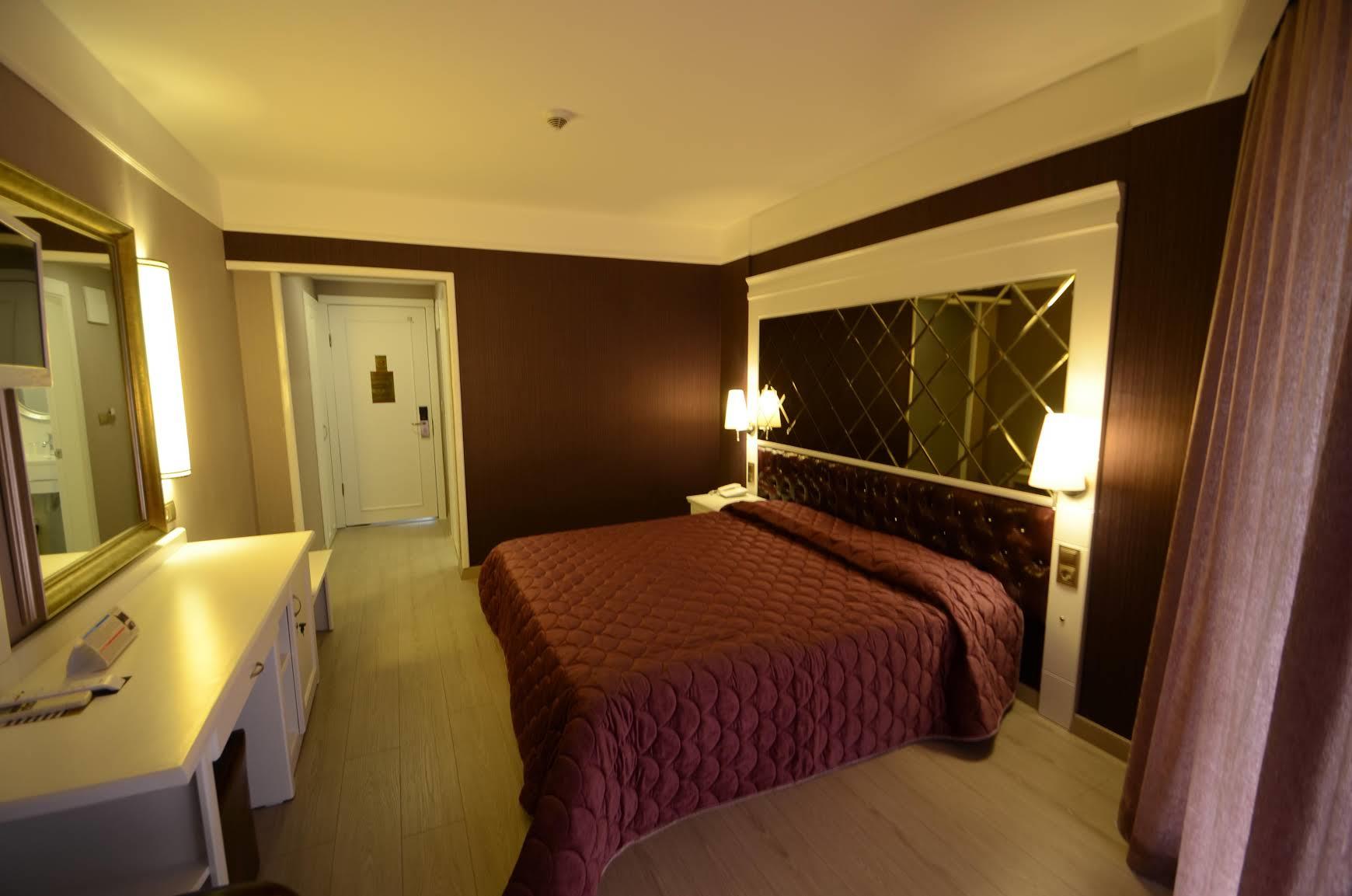 Ideal Pearl Hotel