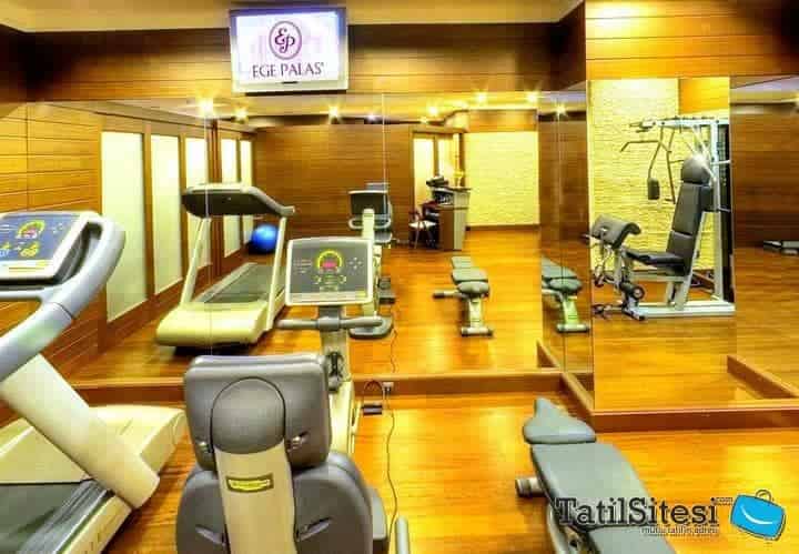 Ege Palas Hotel
