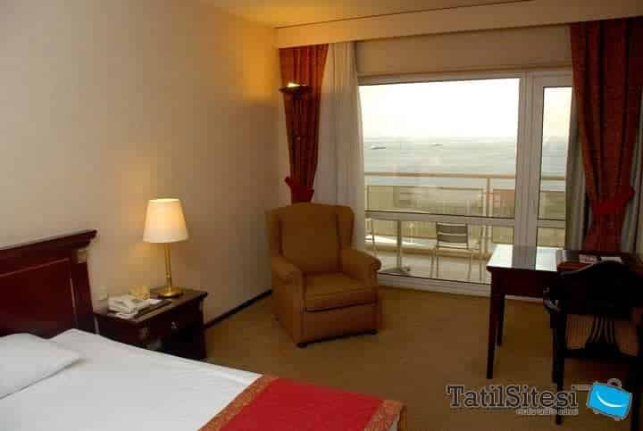 Ege Palas Hotel