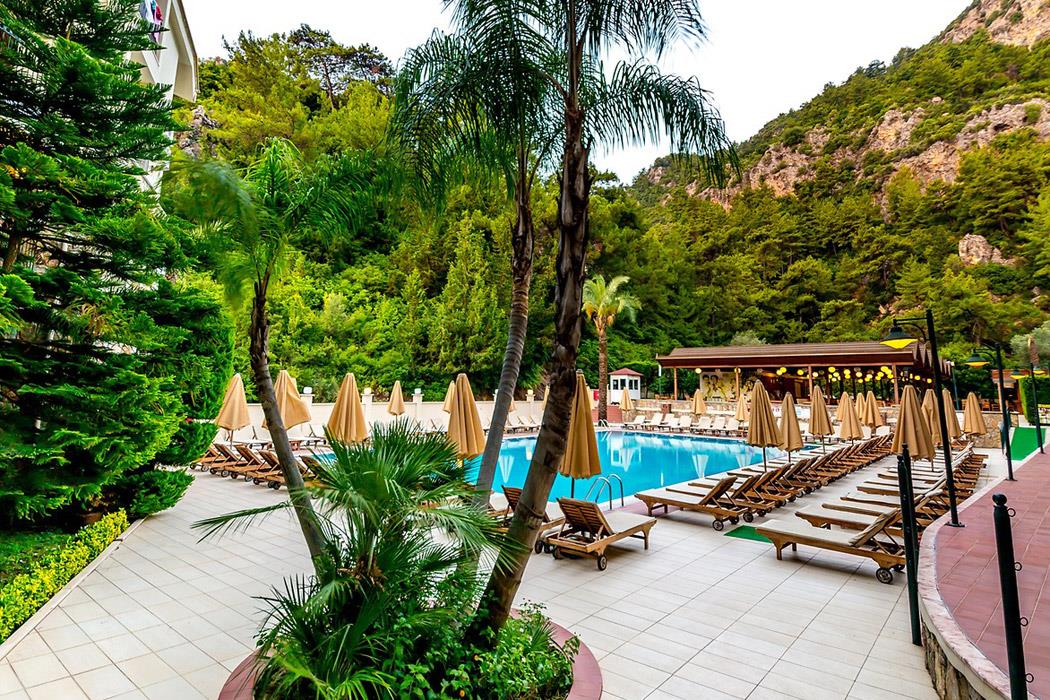 Julian Forest Suites