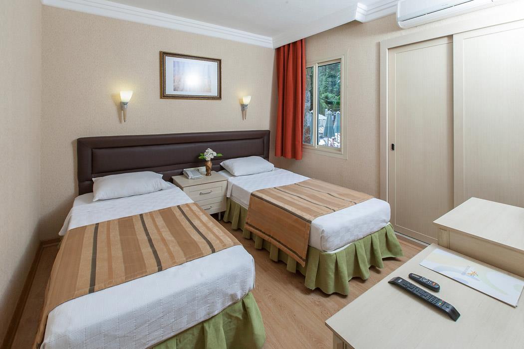 Julian Forest Suites