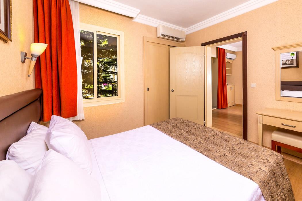 Julian Forest Suites