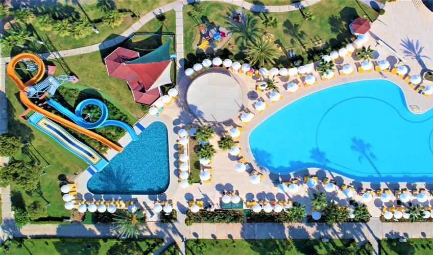 Justiniano Park Conti Club