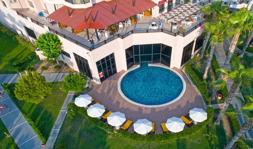 Justiniano Park Conti Club