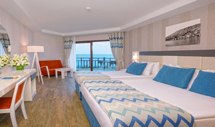 Justiniano Park Conti Club