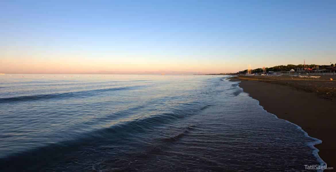 Kamelya Collection K Club