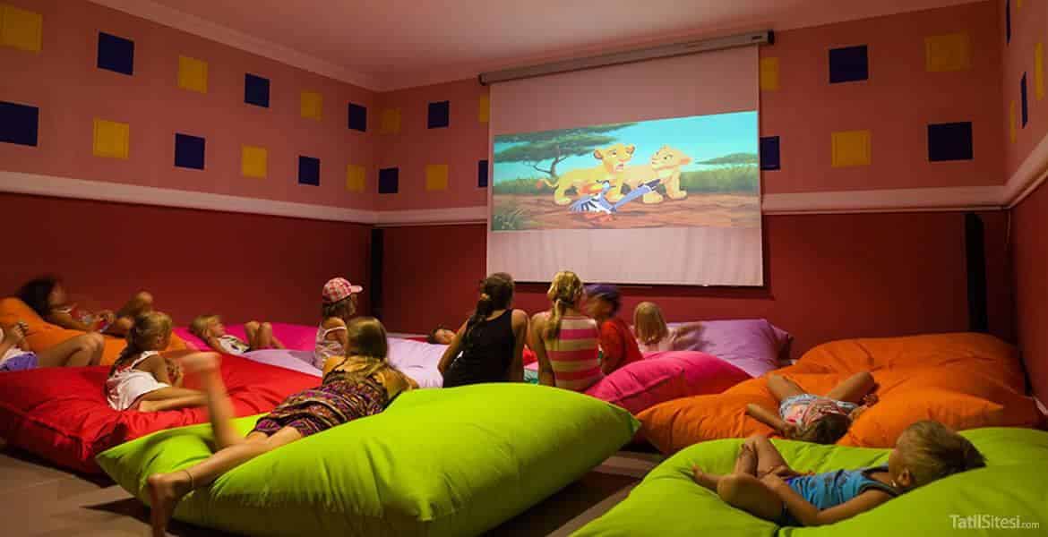 Kamelya Collection K Club