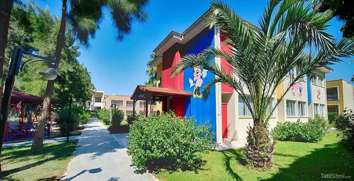 Kamelya Collection K Club