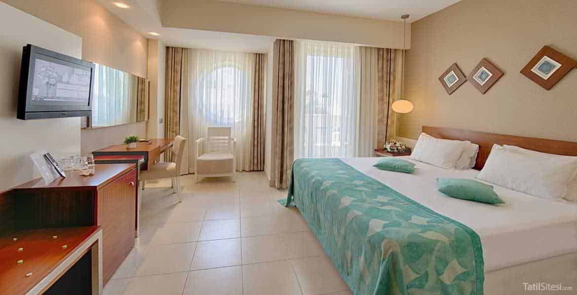 Kamelya Collection K Club