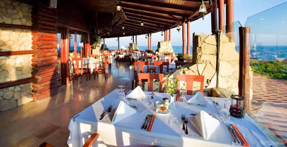 Kamelya Collection K Club