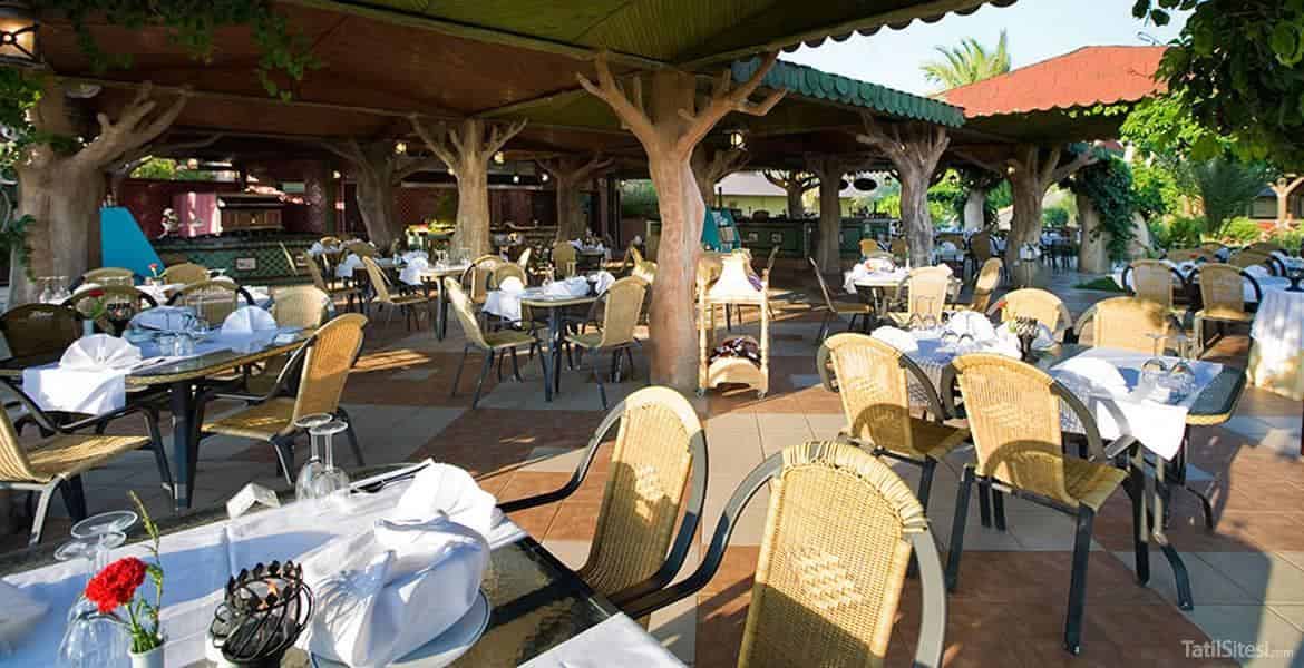 Kamelya Collection K Club