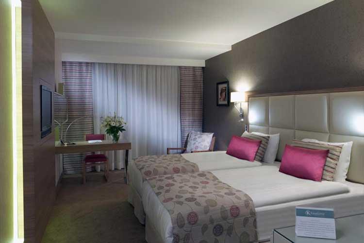 Kaya İzmir Thermal & Convention Hotel