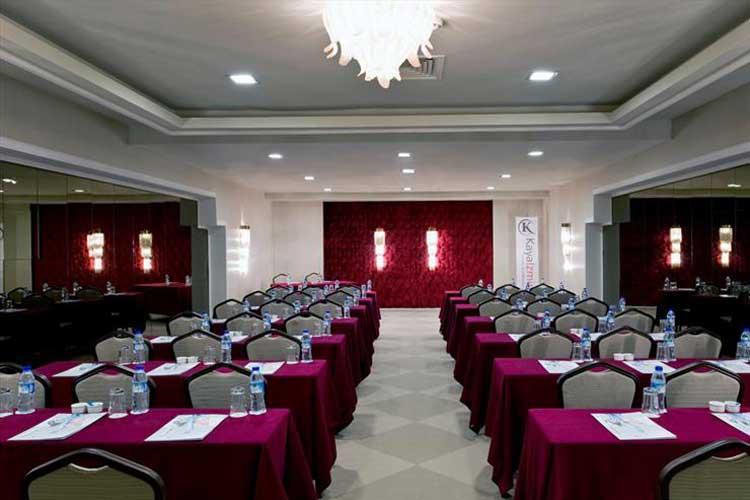 Kaya İzmir Thermal & Convention Hotel