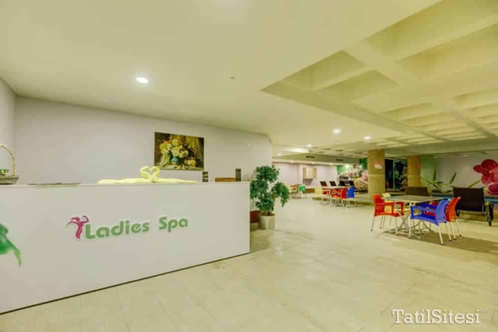 Kaya Magnesia Hotel Thermal Spa & Wellness