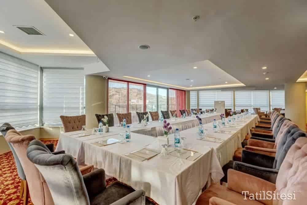 Kaya Magnesia Hotel Thermal Spa & Wellness