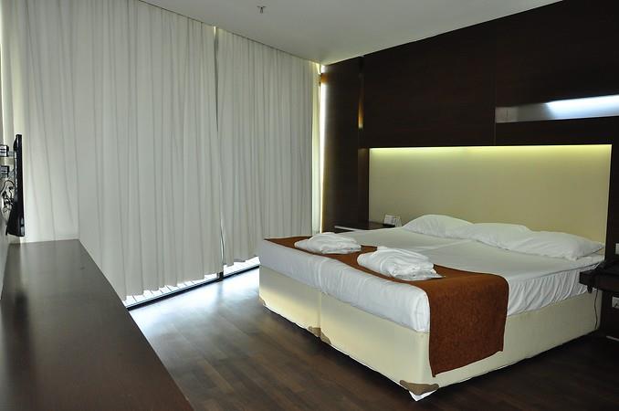 Kervansaray Hotel Lara