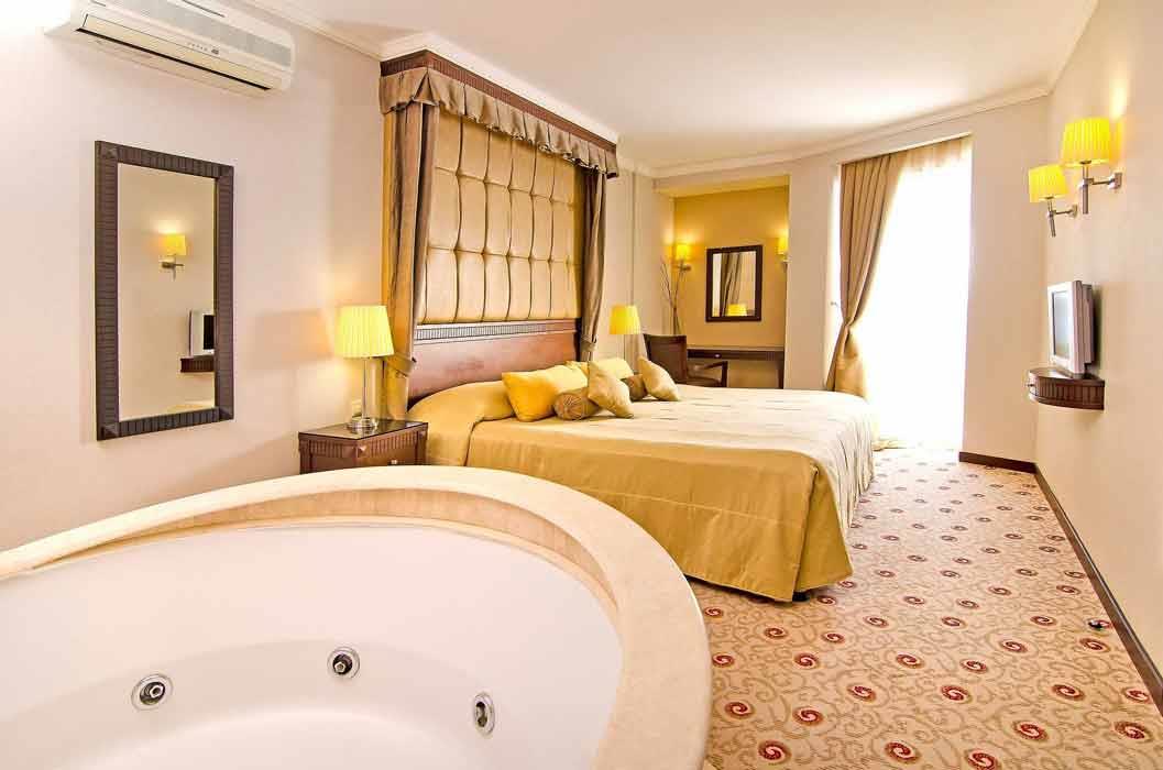 Korumar Hotel De Luxe