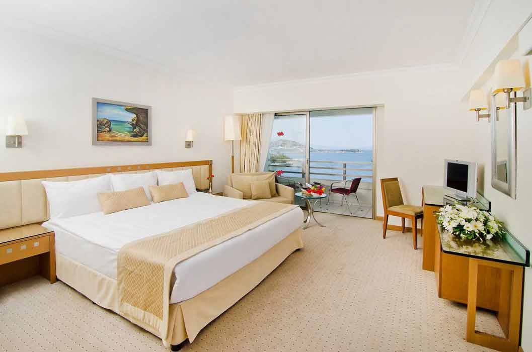 Korumar Hotel De Luxe