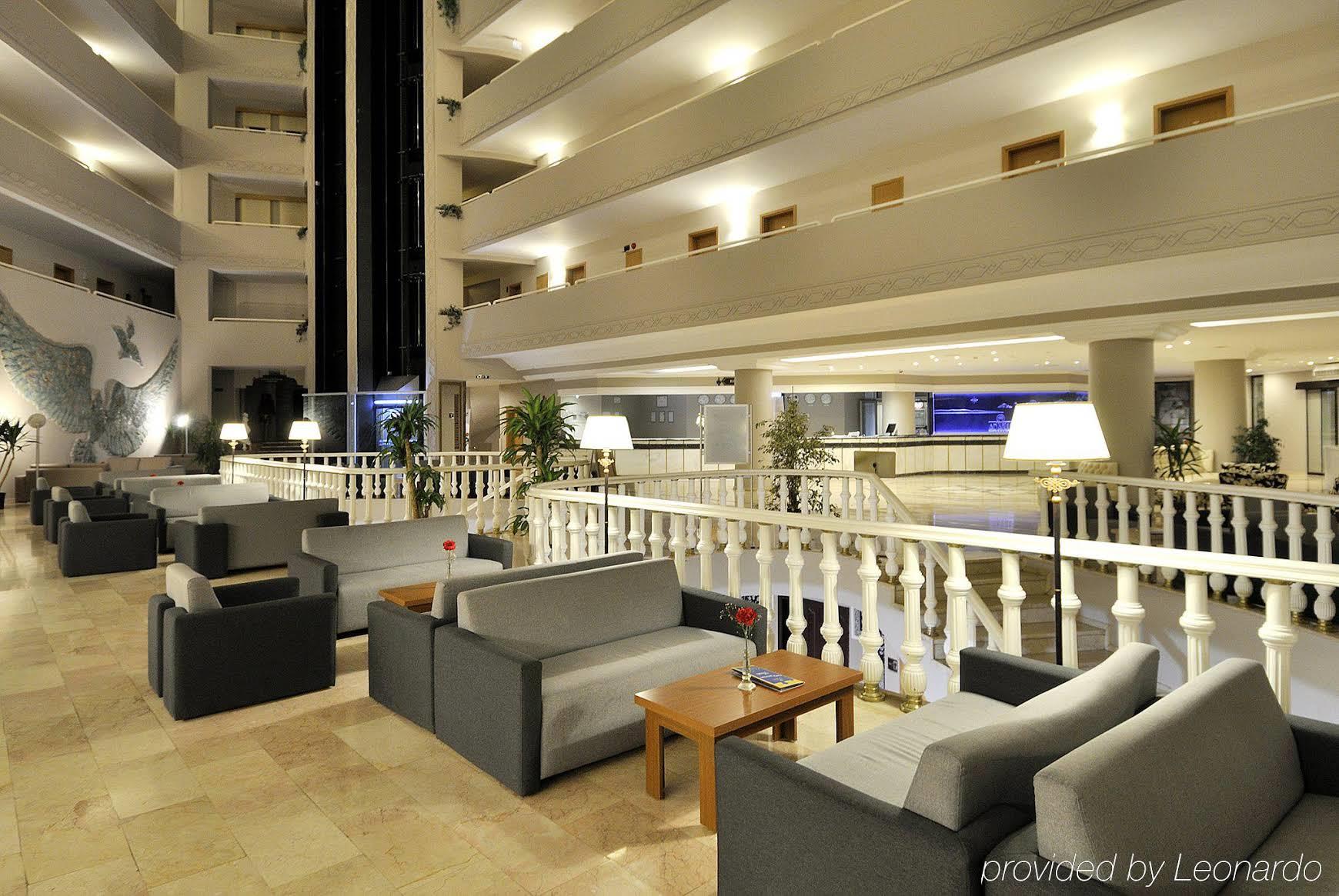 Ladonia Hotels Adakule