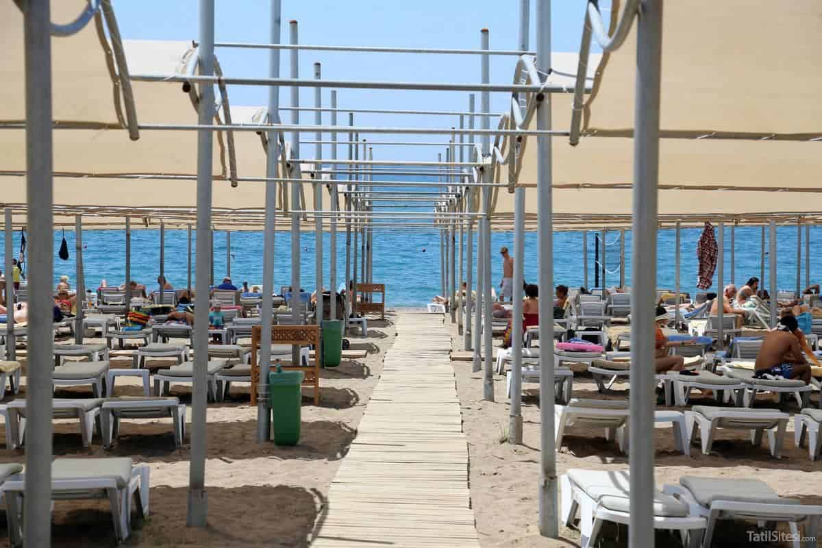 Lake & River Side Hotel Spa