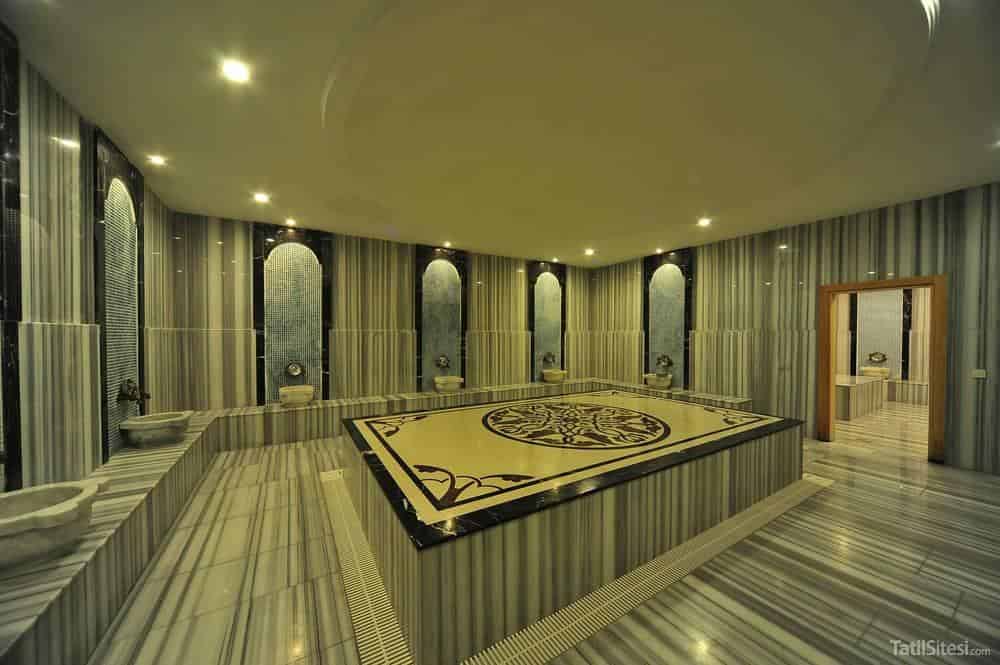 Lake & River Side Hotel Spa