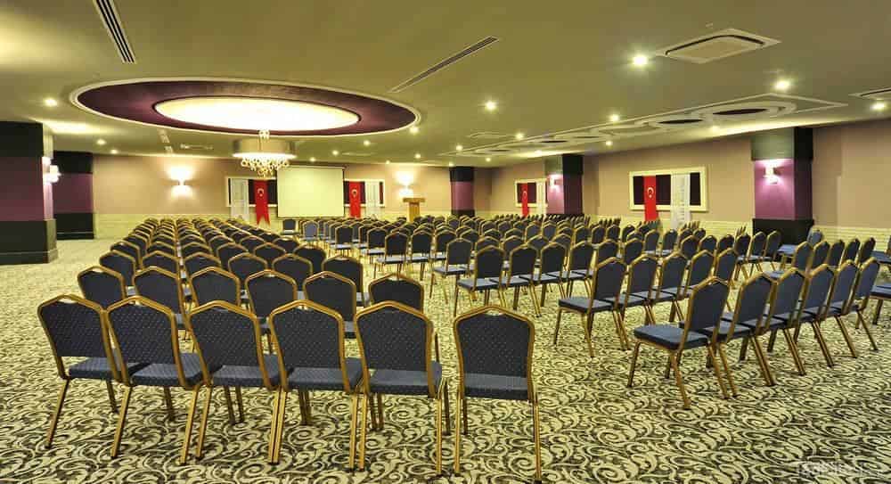 Lake & River Side Hotel Spa