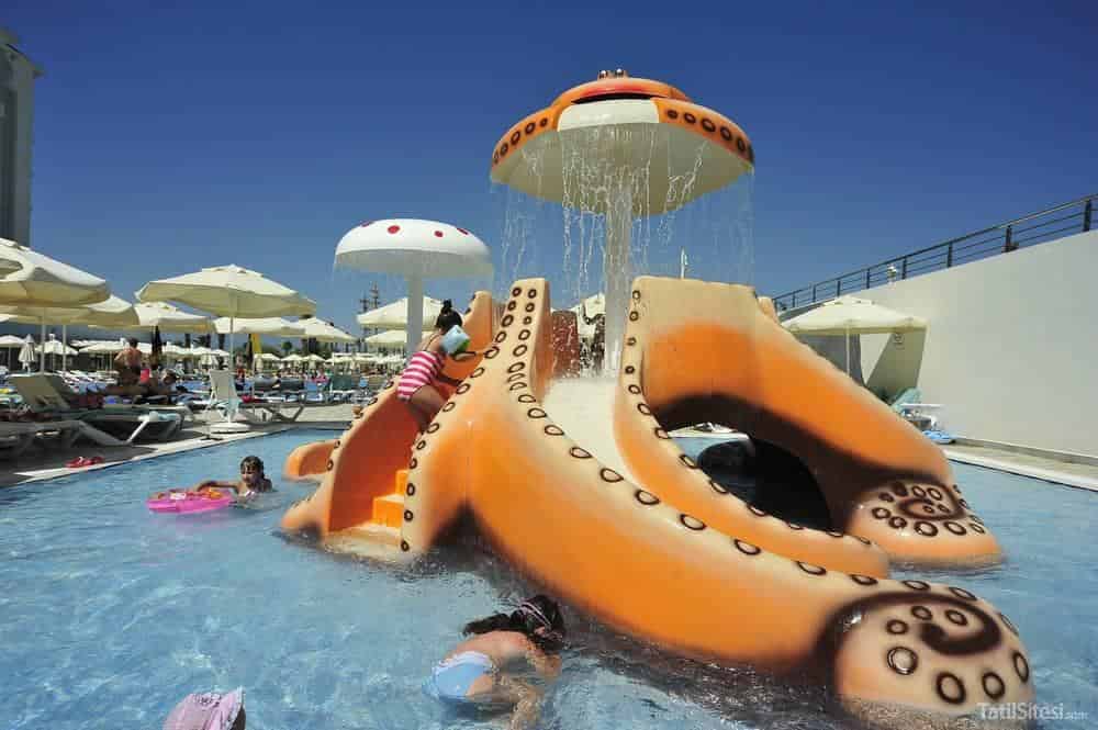 Lake & River Side Hotel Spa