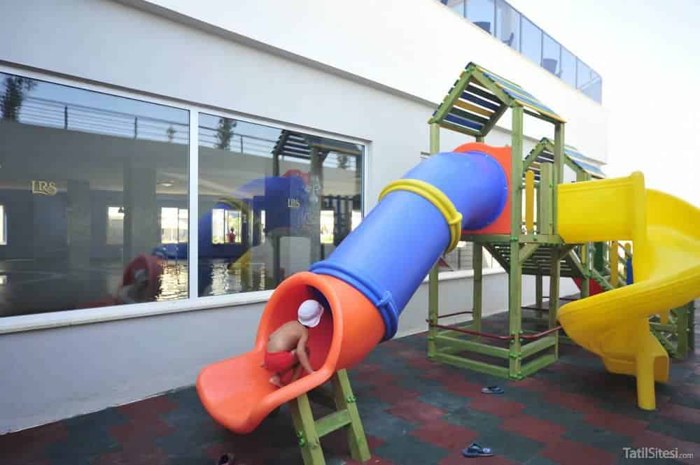 Lake & River Side Hotel Spa