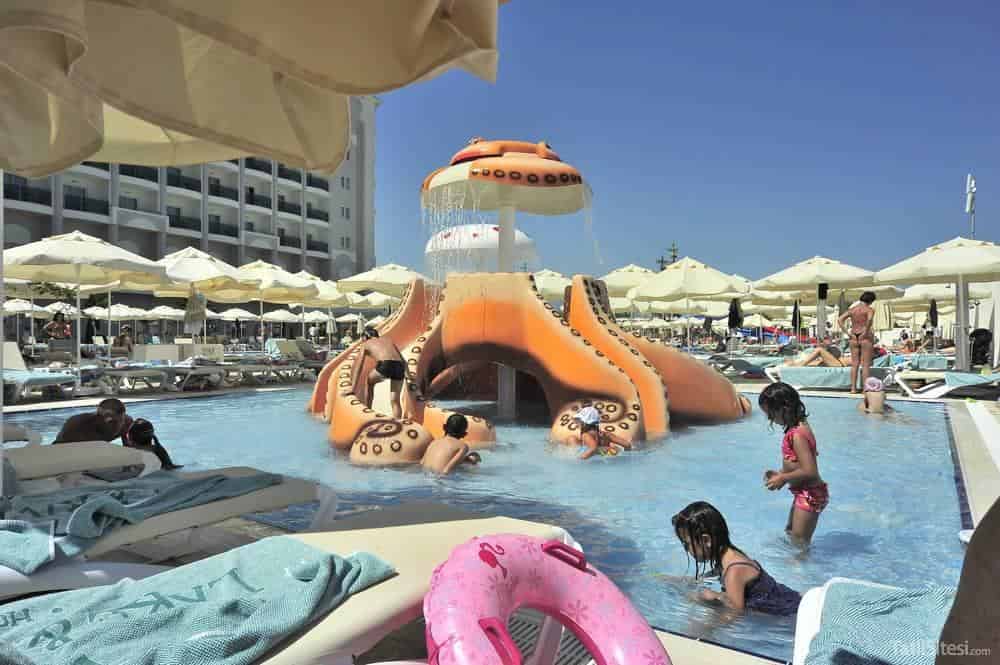 Lake & River Side Hotel Spa