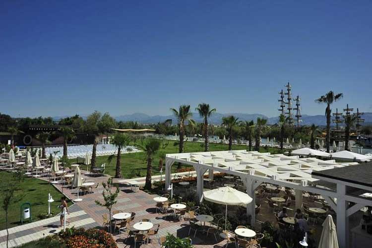 Lake & River Side Hotel Spa