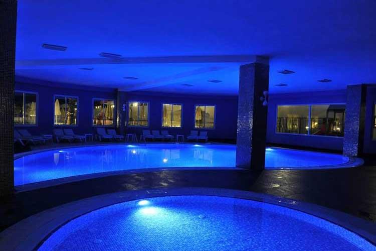 Lake & River Side Hotel Spa