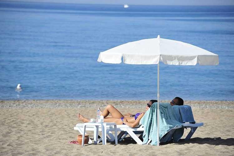 Lake & River Side Hotel Spa