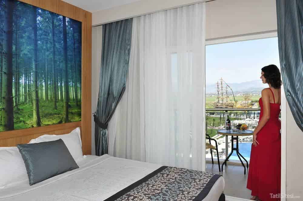 Lake & River Side Hotel Spa