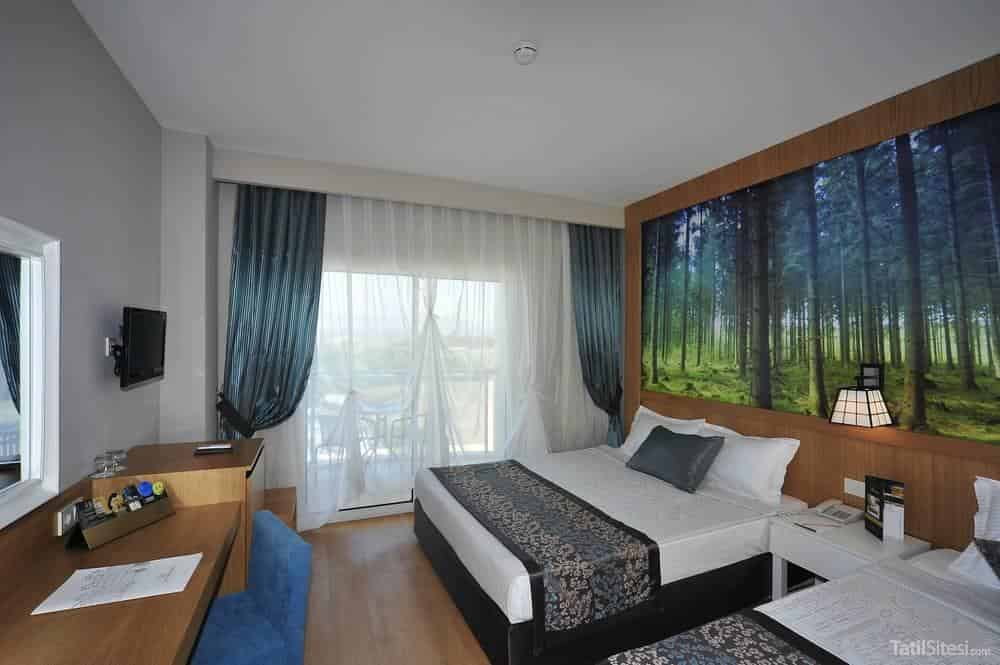 Lake & River Side Hotel Spa