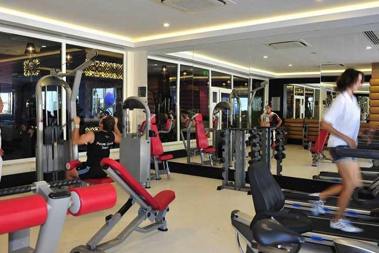 Lake & River Side Hotel Spa