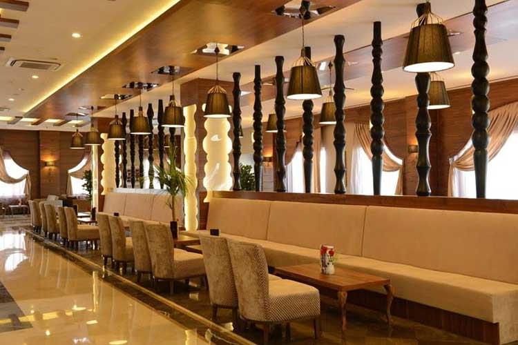 Lake & River Side Hotel Spa