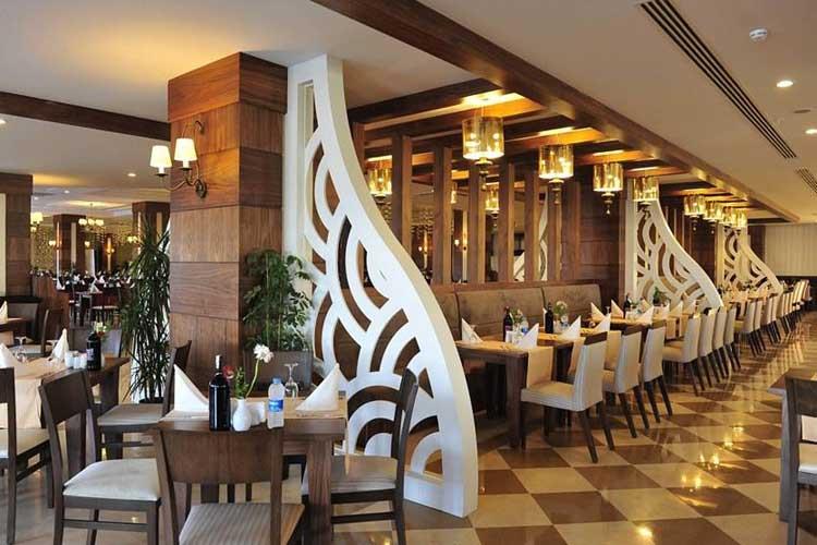 Lake & River Side Hotel Spa