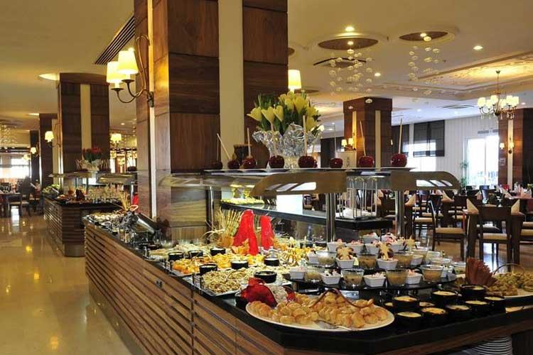 Lake & River Side Hotel Spa