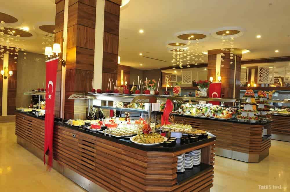 Lake & River Side Hotel Spa