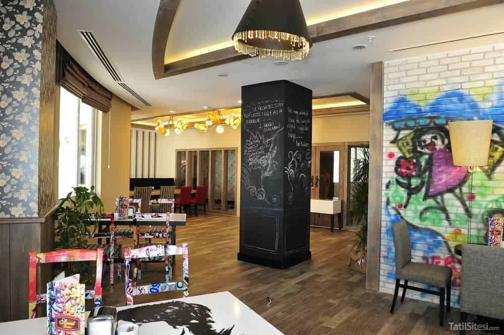 Lake & River Side Hotel Spa