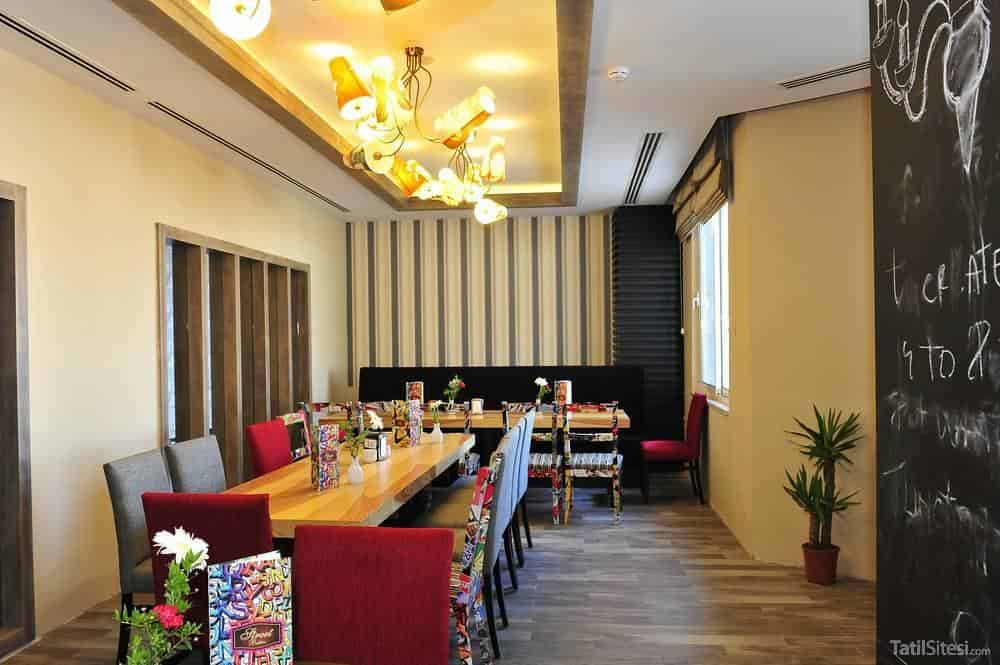 Lake & River Side Hotel Spa