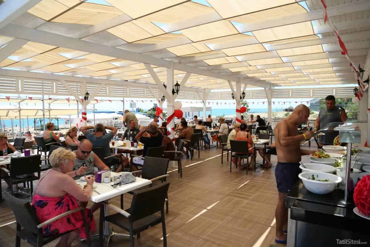 Lake & River Side Hotel Spa