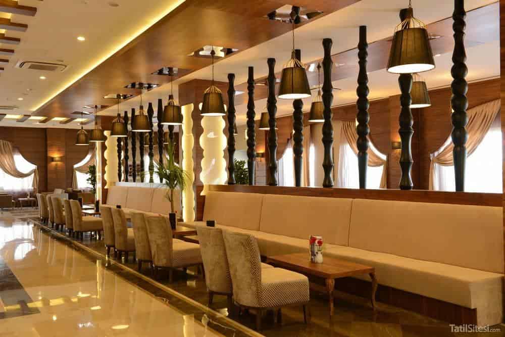 Lake & River Side Hotel Spa