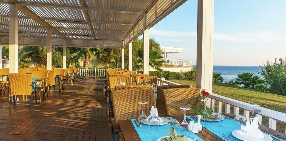 Larissa Stone Palace Hotel