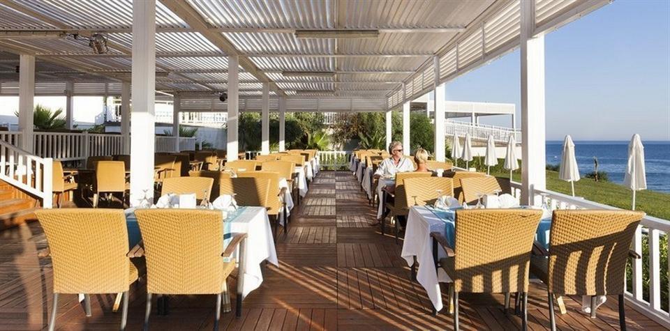 Larissa Stone Palace Hotel