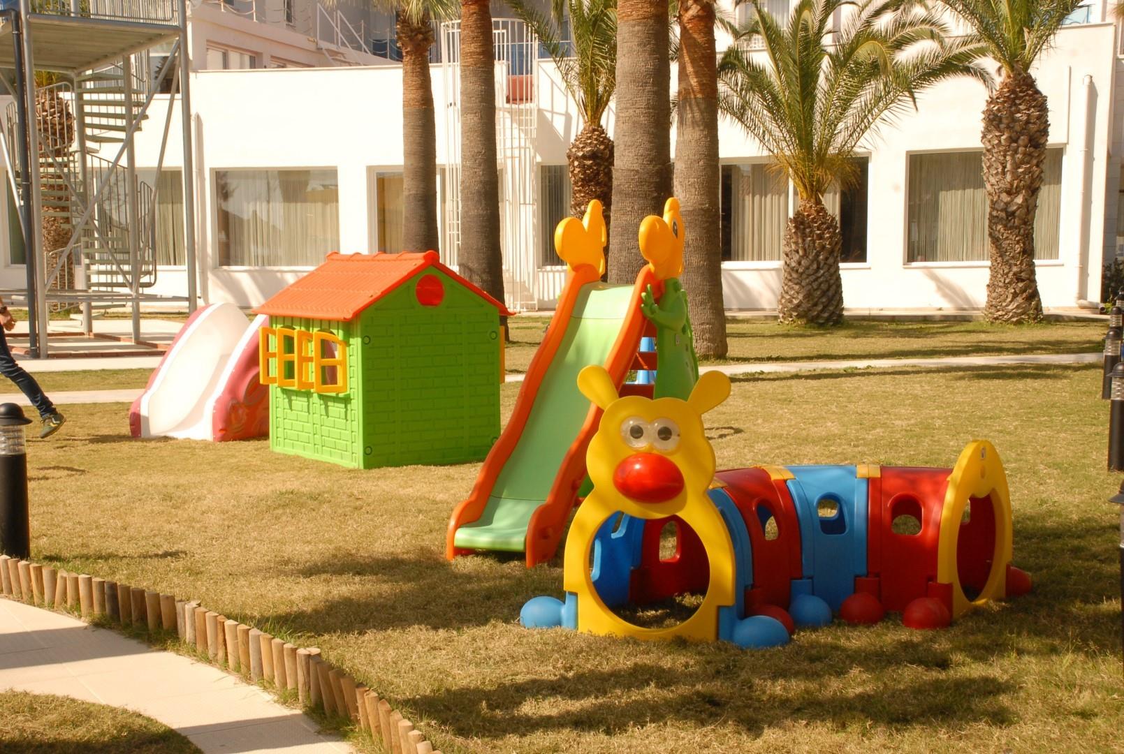 Le Bleu Hotel Resort