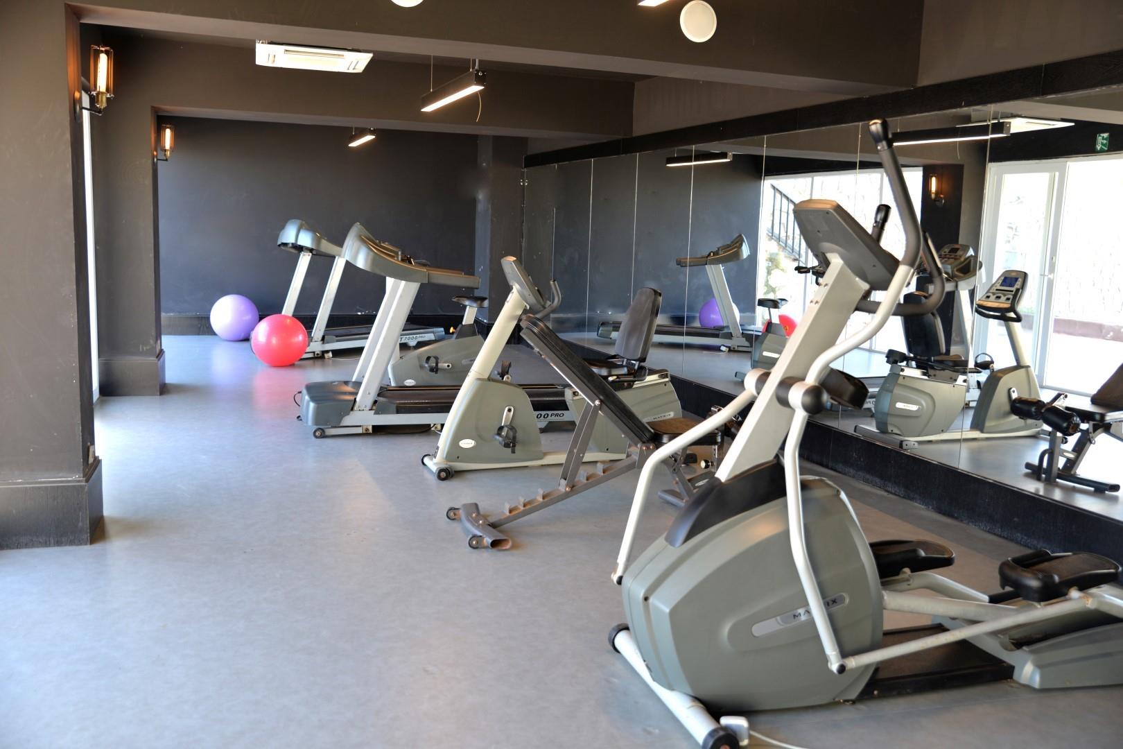 Le Bleu Hotel Resort