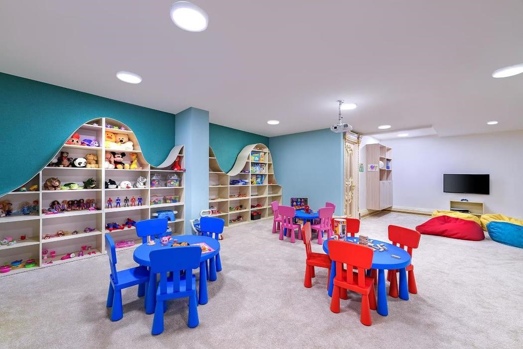 Les Ambassadeurs Hotel